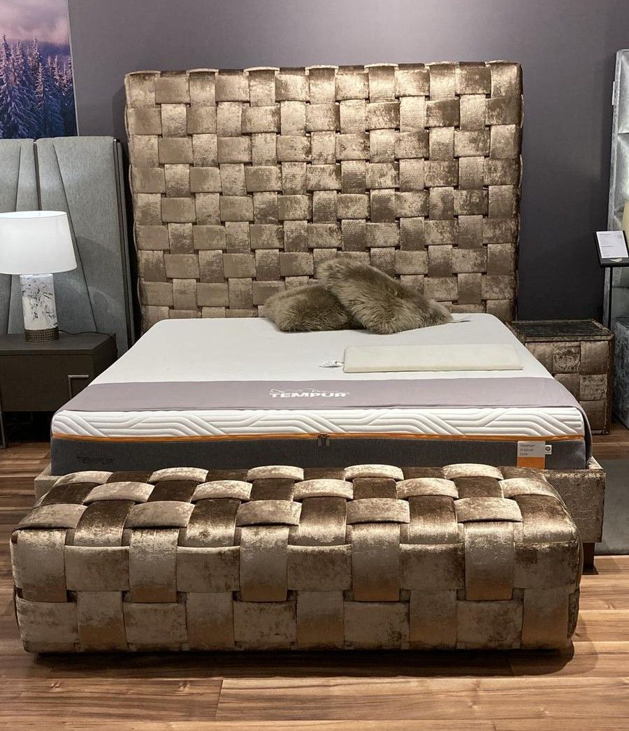 CHESS XL BED