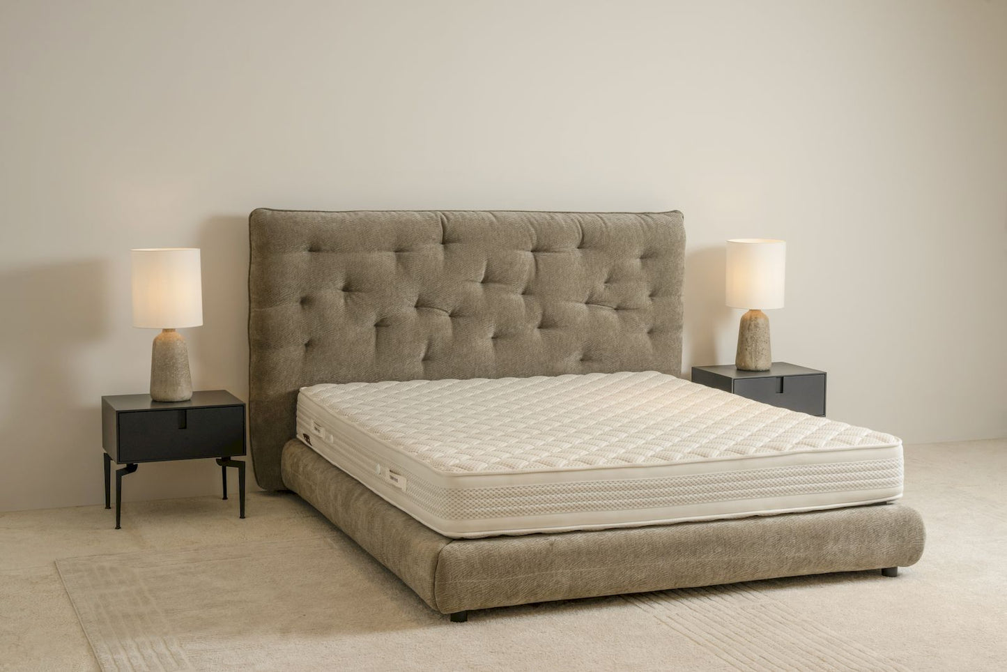 AURA BED