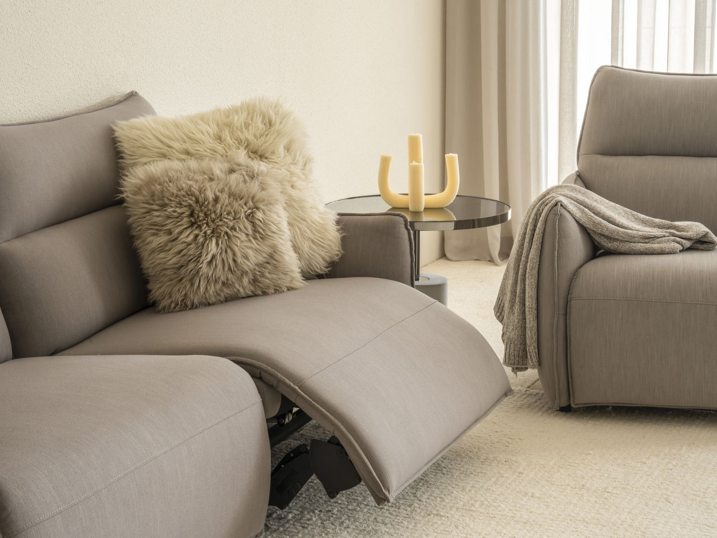 ELECTRIC SOFA 2 SEATER RECLINER