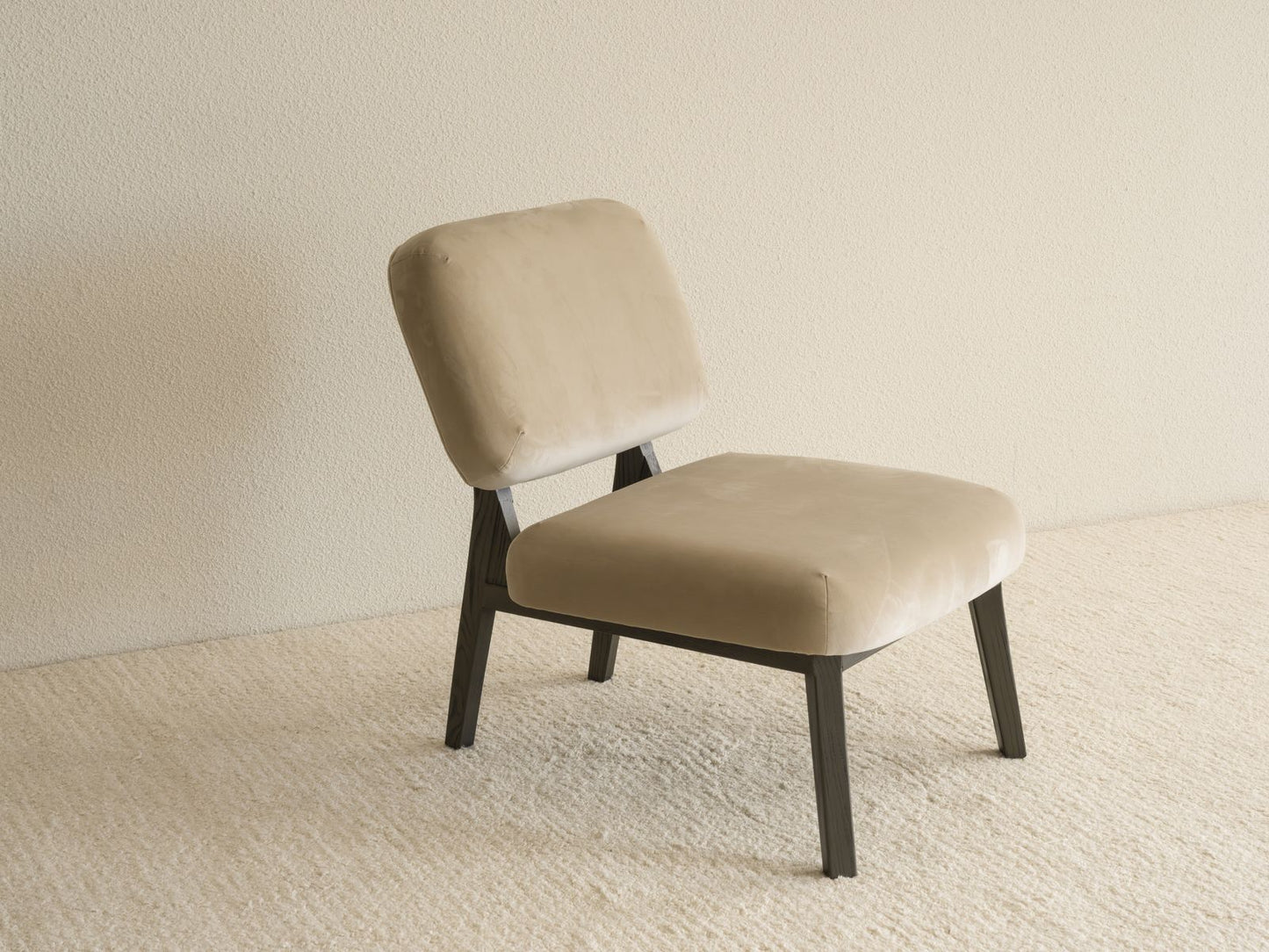 FRIEDAN CHAIR