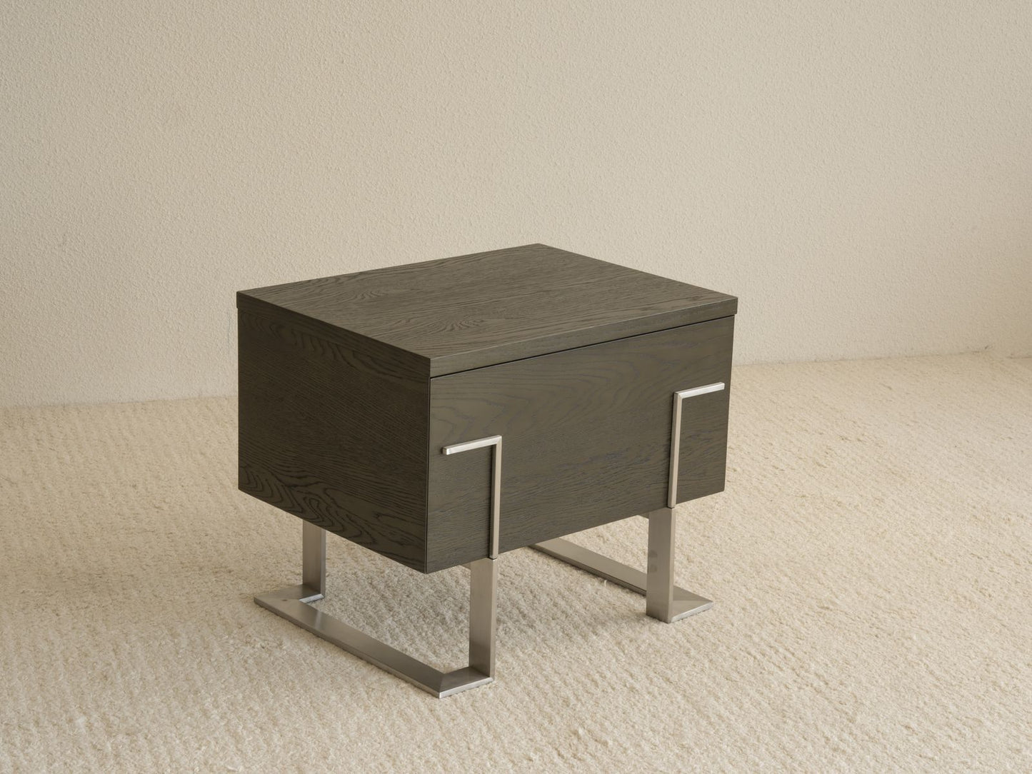 NIGHTSTAND JANINE