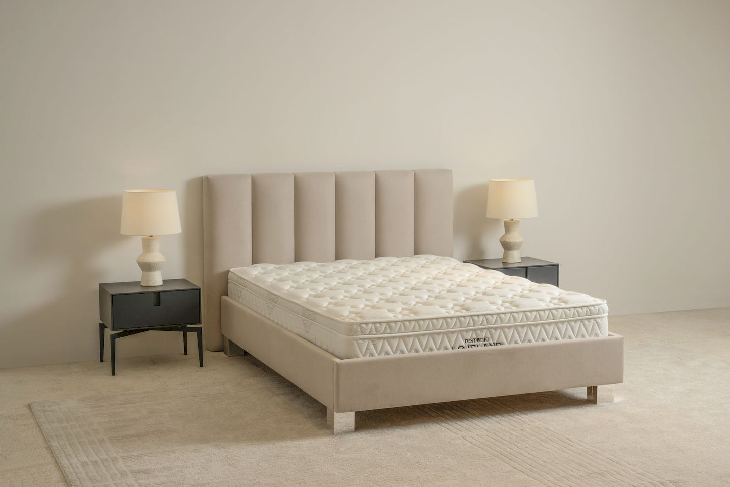 PRESTIGE VERTICAL BED
