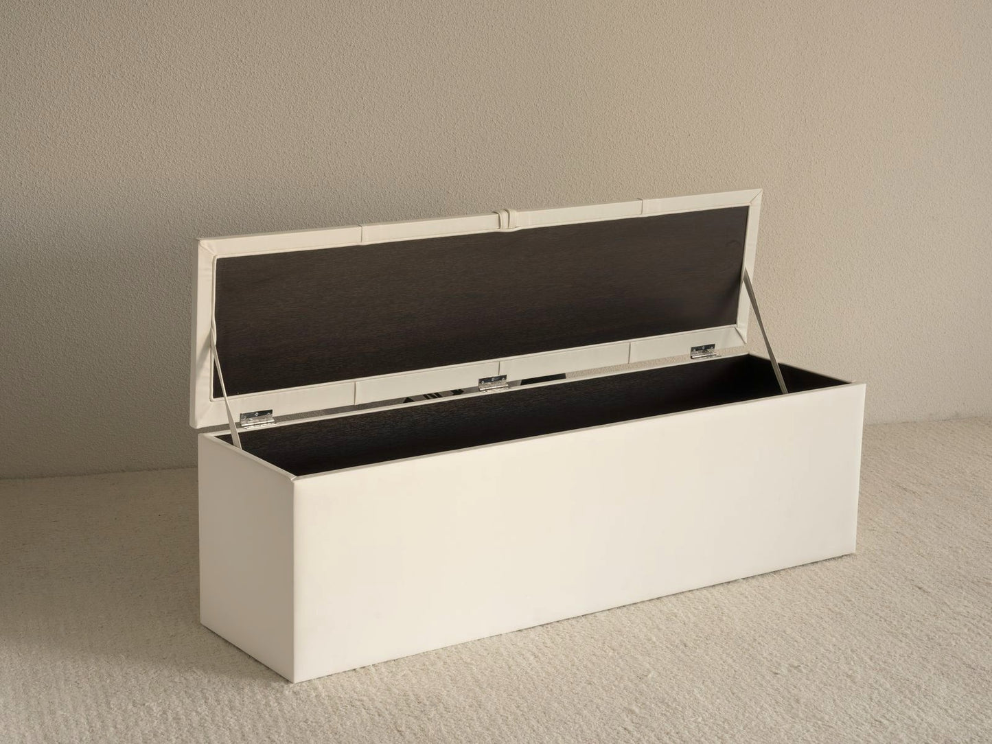 MAGNUM STORAGE BENCH
