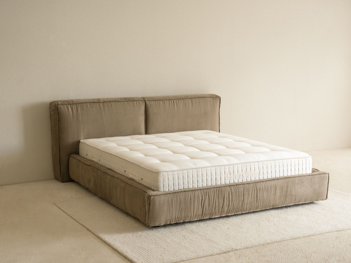 LUNA BED