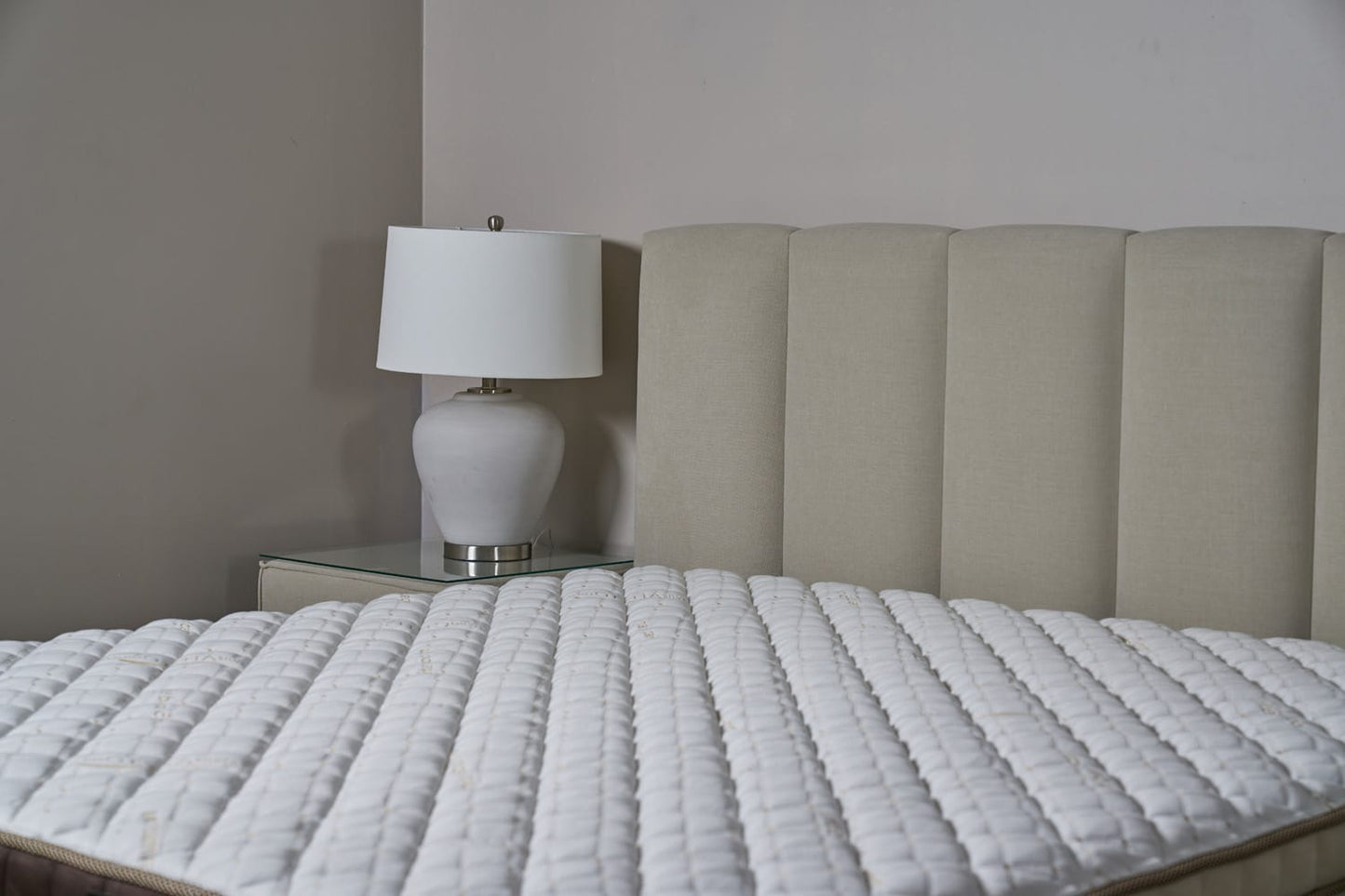 PRESTIGE VERTICAL BED