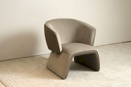 U CHAIR
