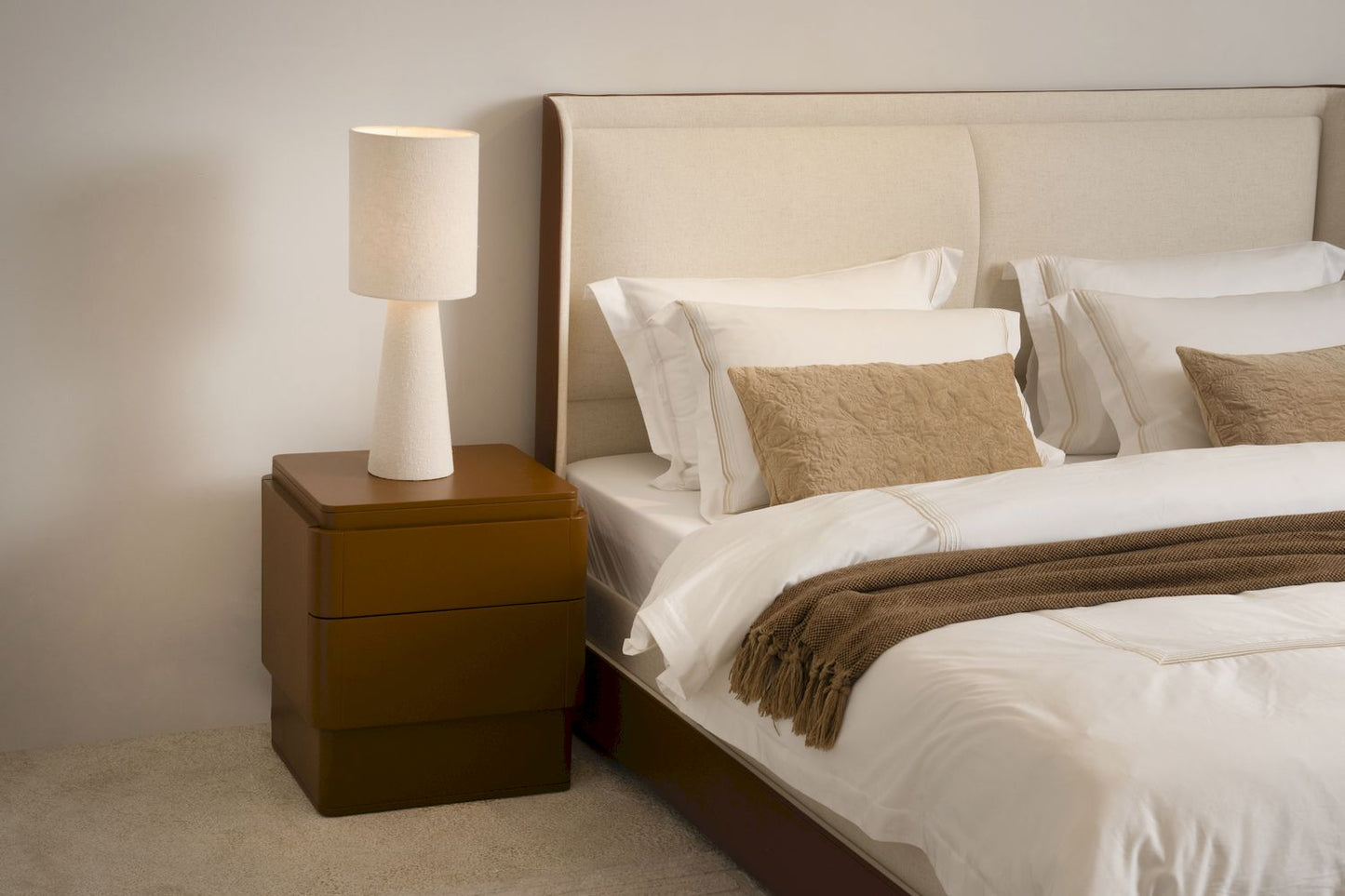 ISABEL STORAGE BED
