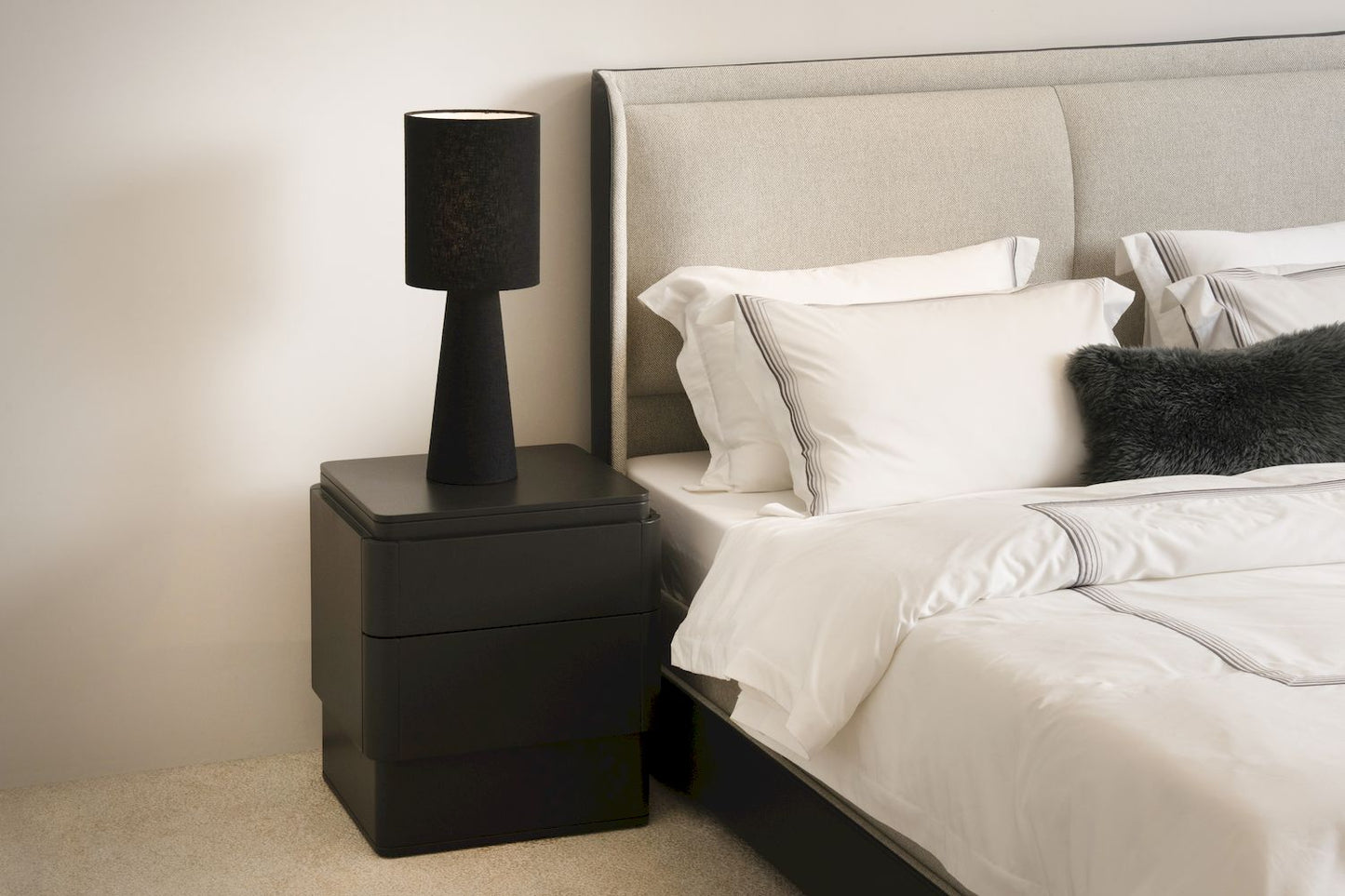 ISABEL STORAGE BED