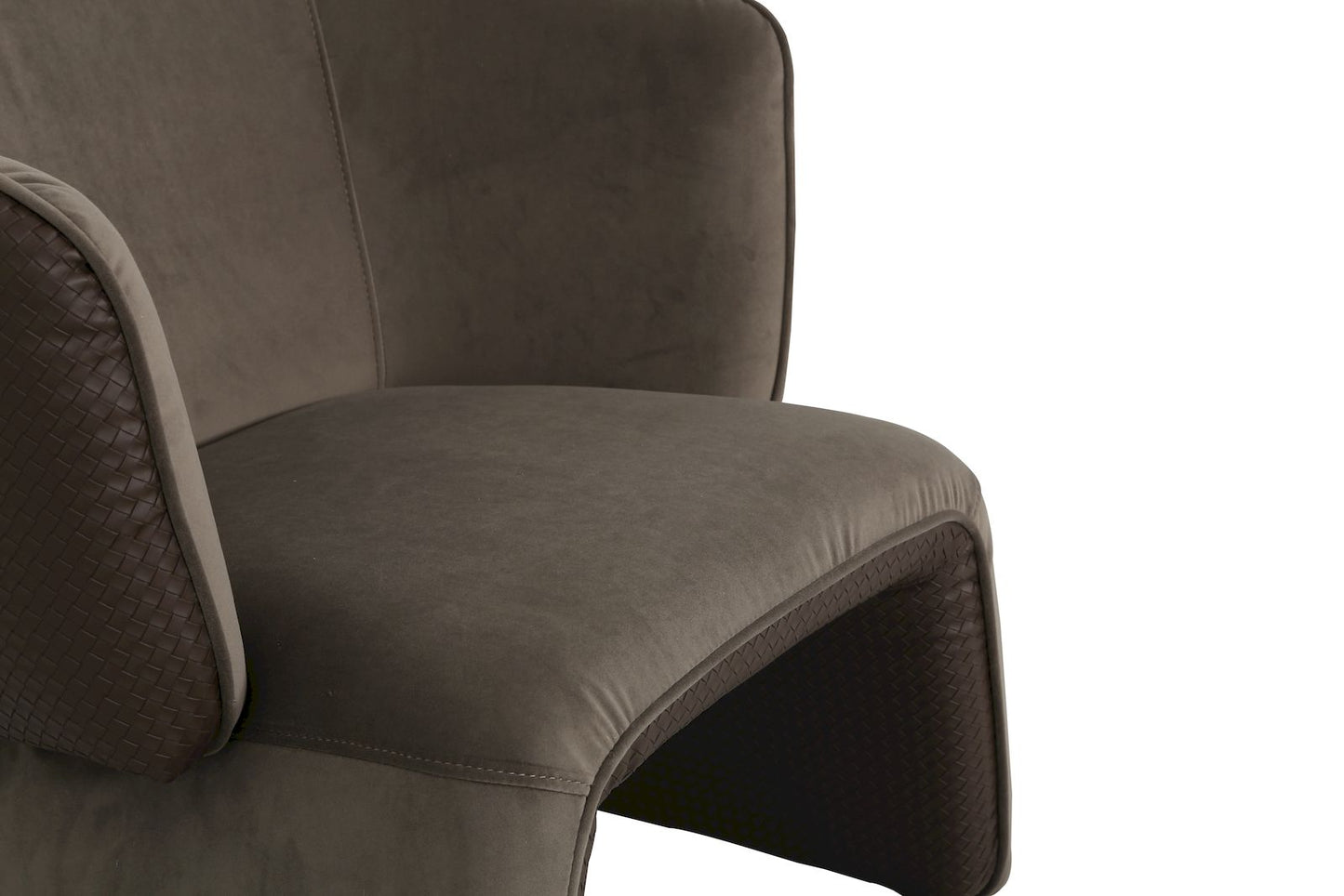 U CHAIR