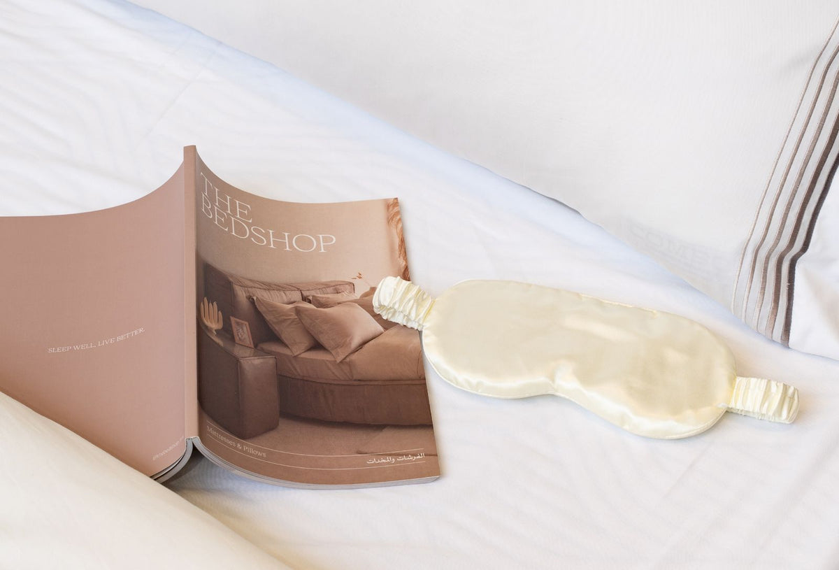 EYE MASK